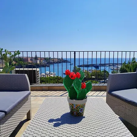 Luxury Sisters House Il Mare Sole Hébergement de vacances Catane