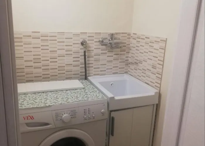 Luxury Sisters House 