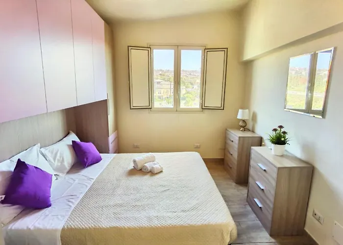 Luxury Sisters House 